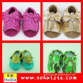 Shenzhen factory price popular in US sweet color tassels sandals and bow cow leather baby indoor shoes